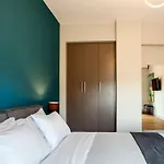 Minimal Loft Art With Sea View Over Heraklion Harbour